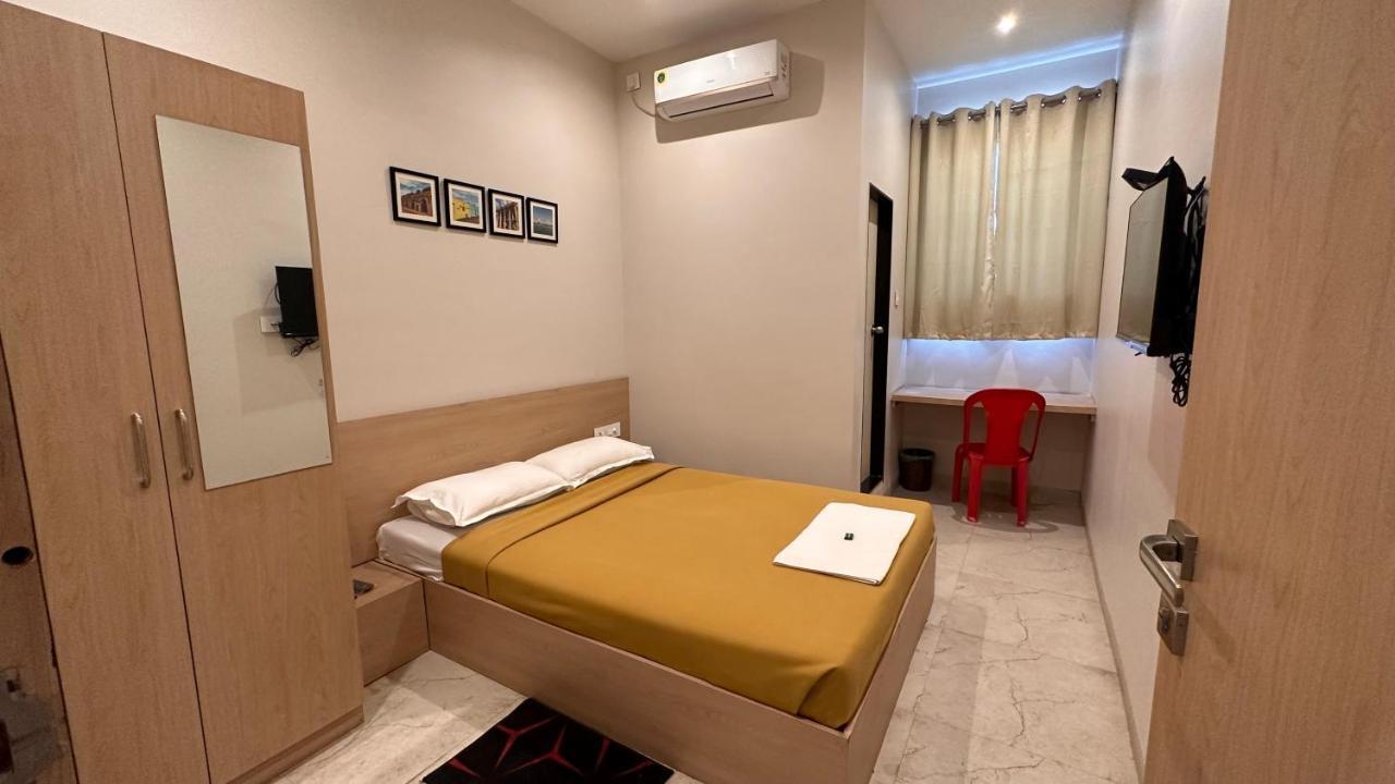 Hotel Unnati Aurangábád Kültér fotó